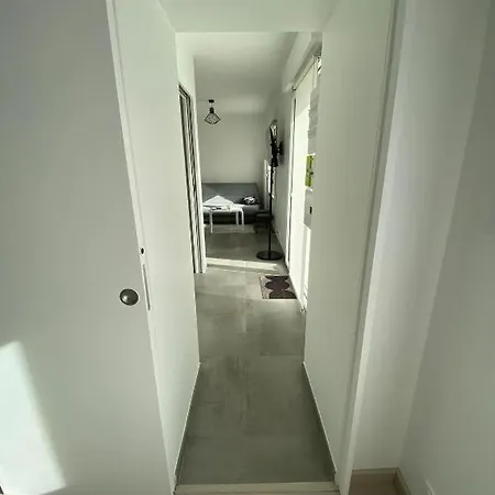 La Maison Neuve *